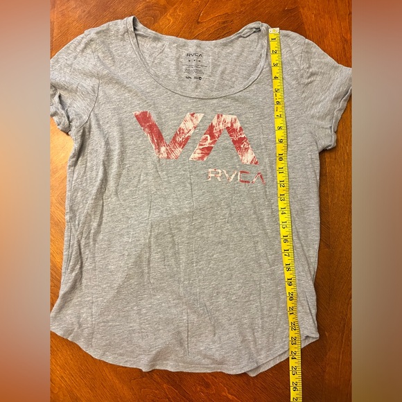Women’s RVCA - Picture 1 of 3